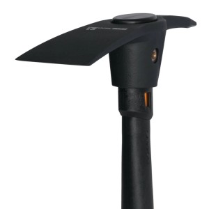 Fiskars Kreuzhacke Pro IsoCore S, 36 cm Stiellänge, für Bodenbearbeitung.