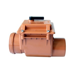 Marley Rückstauverschluss DN 110 aus PVC-hart mit Handbetätigung und Reinigungsöffnung.