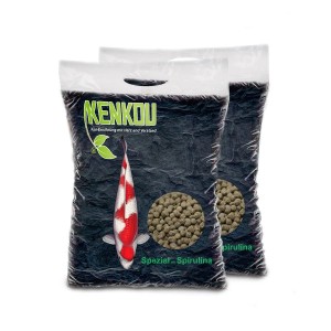 Zwei Säcke Kenkou Fischfutter Koi mit Spirulina 6 mm, 15 kg.