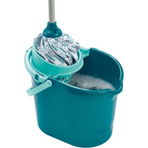 Leifheit Mop Classic Set: Wischmop mit Eimer und Auspress-Aufsatz in Türkis.