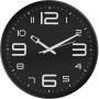 Moderne Wall-Art Wanduhr in Schwarz, Ø 38,5 cm. Zeitloses Design mit weißen Ziffern.