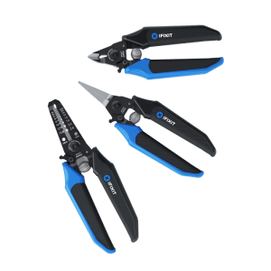 iFixit Zangen-Set Mandible, 3-teilig: Abisolierzange, Seitenschneider, Spitzzange, blau-schwarz.