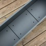 Innenansicht des anthrazitfarbenen Westmann Pflanzkübel Talus XL aus Metall mit Zwischenboden.