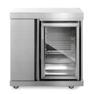 MyOutdoorKitchen Modul mit Kühlschrank und Aufbewahrungsschrank aus Edelstahl.