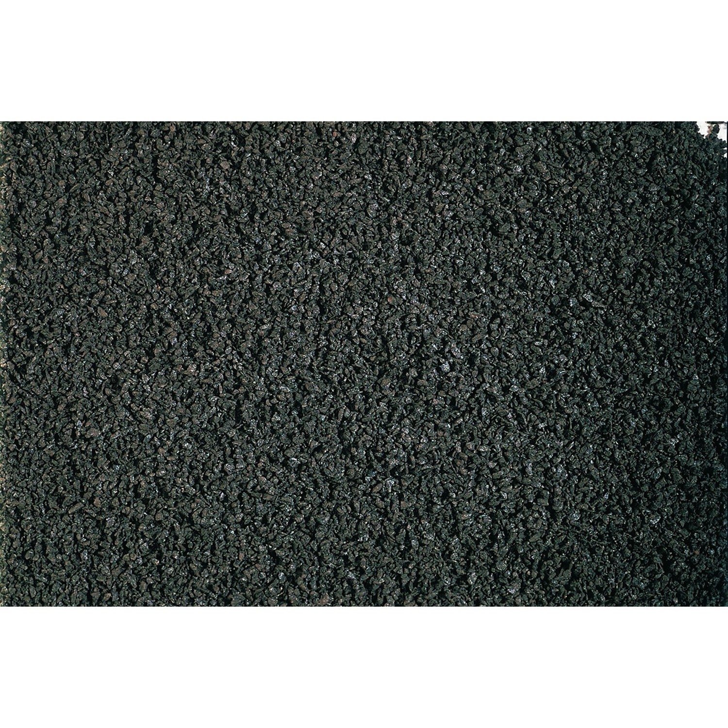 Schwarzer Fugensplitt (1-3 mm) als Schüttgut für Gartenwege und Terrassen.