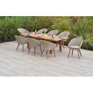 Merxx Aronne Gartenmöbel-Set mit 8 Sesseln und ausziehbarem Akazienholz-Tisch.