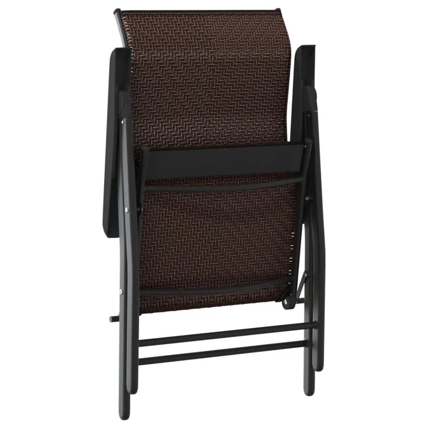 Brauner klappbarer Gartenstuhl aus Poly Rattan mit dunklem Stahlrahmen, platzsparend gefaltet.
