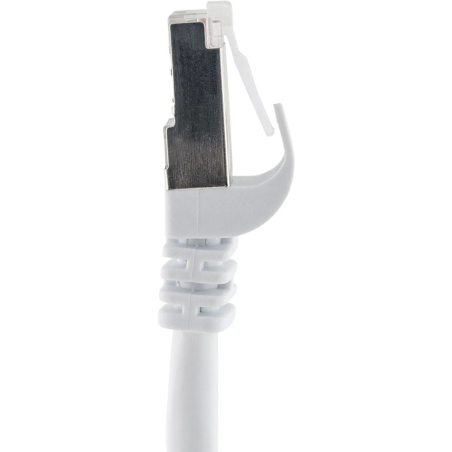 Detailaufnahme: Weißes Schwaiger CAT 6 Netzwerkkabel mit RJ45 Stecker.
