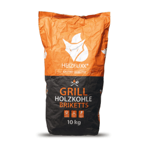 2 Säcke Heizfuxx Grillholzkohlebriketts, je 10kg. Grillanzünder für lange Brenndauer.