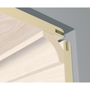 Hohlkehlleiste (22x22 mm, 2600 mm) zur Verkleidung von Innenecken.