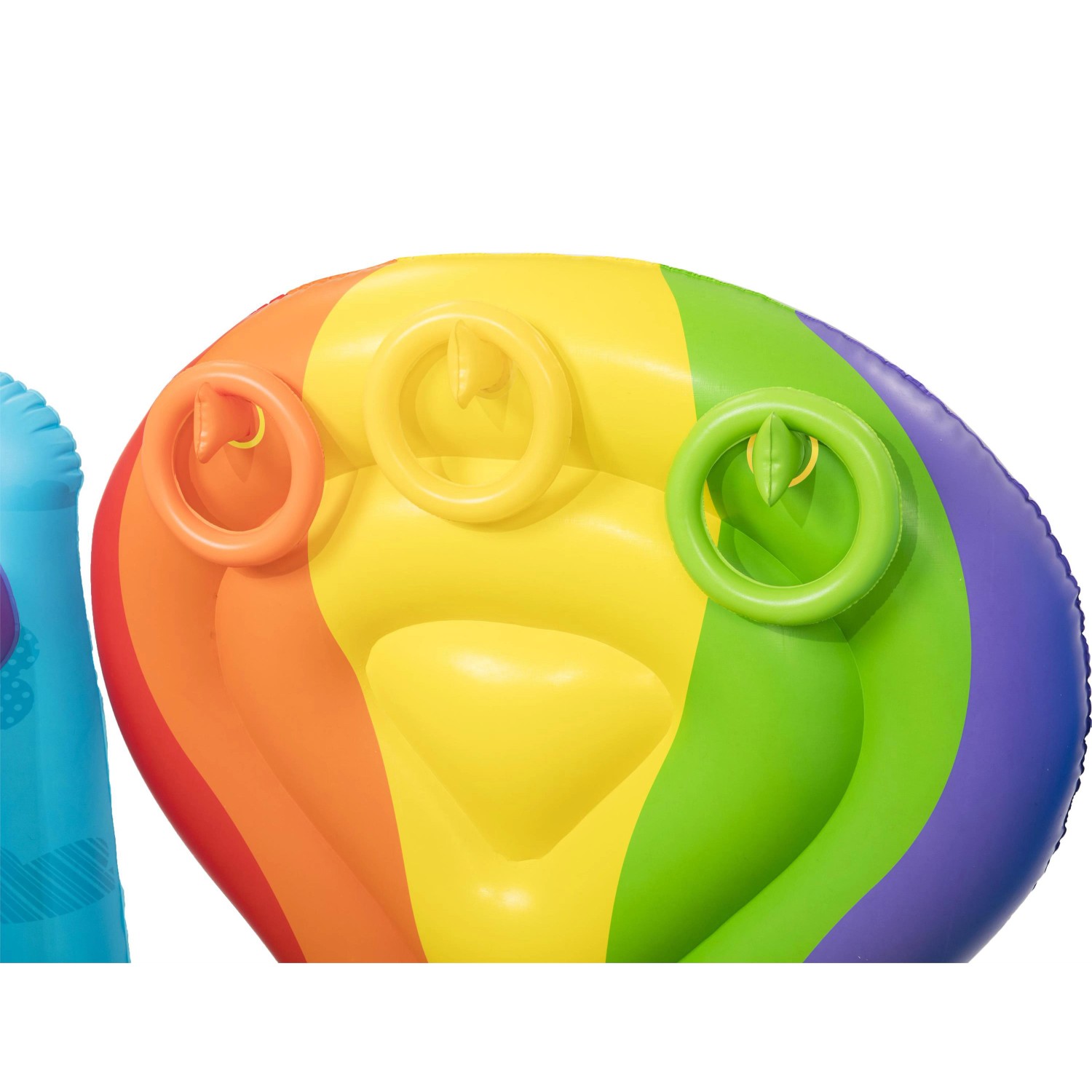 Detailansicht: Aufblasbares Up, In & Over Trampolin Regenbogen mit Wurfringen.