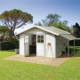 Gartenhaus mit Kunststoff-Schleppdach in Hellgrau-Weiß, Anbau für Gartengeräte.