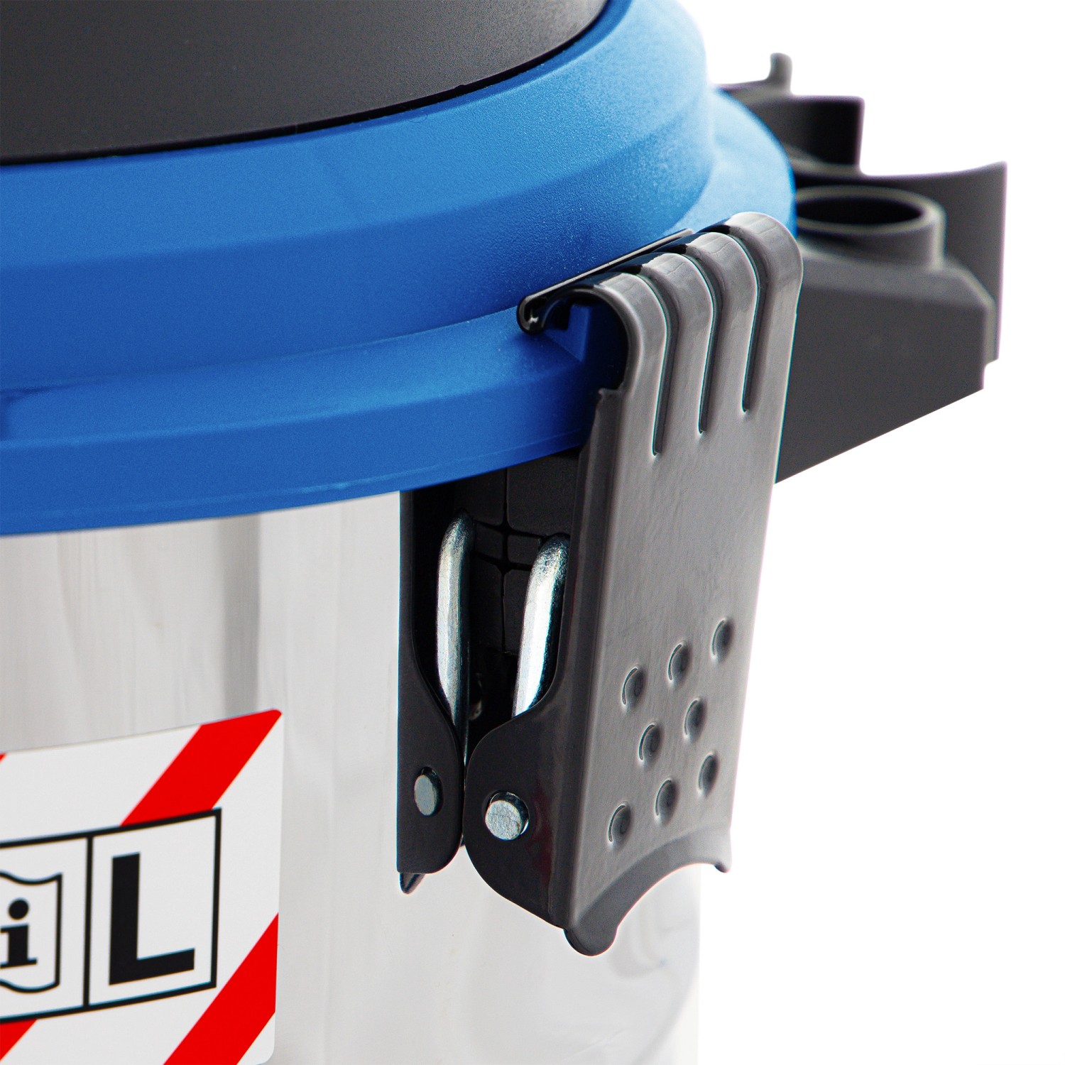 Detailaufnahme: Hyundai Nass-Trockensauger VCWD1630E, Verschlussmechanismus am Behälter.