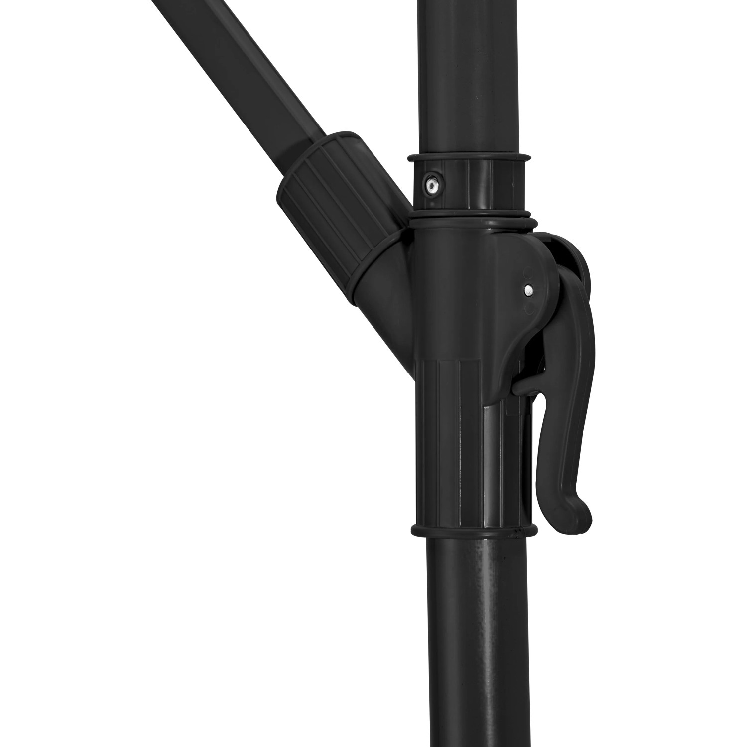 Detailaufnahme: Schwarzer Mechanismus zur Neigungseinstellung am Mast des Gartenfreunde Ampelschirms.