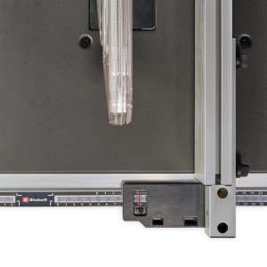 Detailansicht: Einhell TC-TS 2025/2 U Tischkreissäge mit Parallelanschlag und Skala.