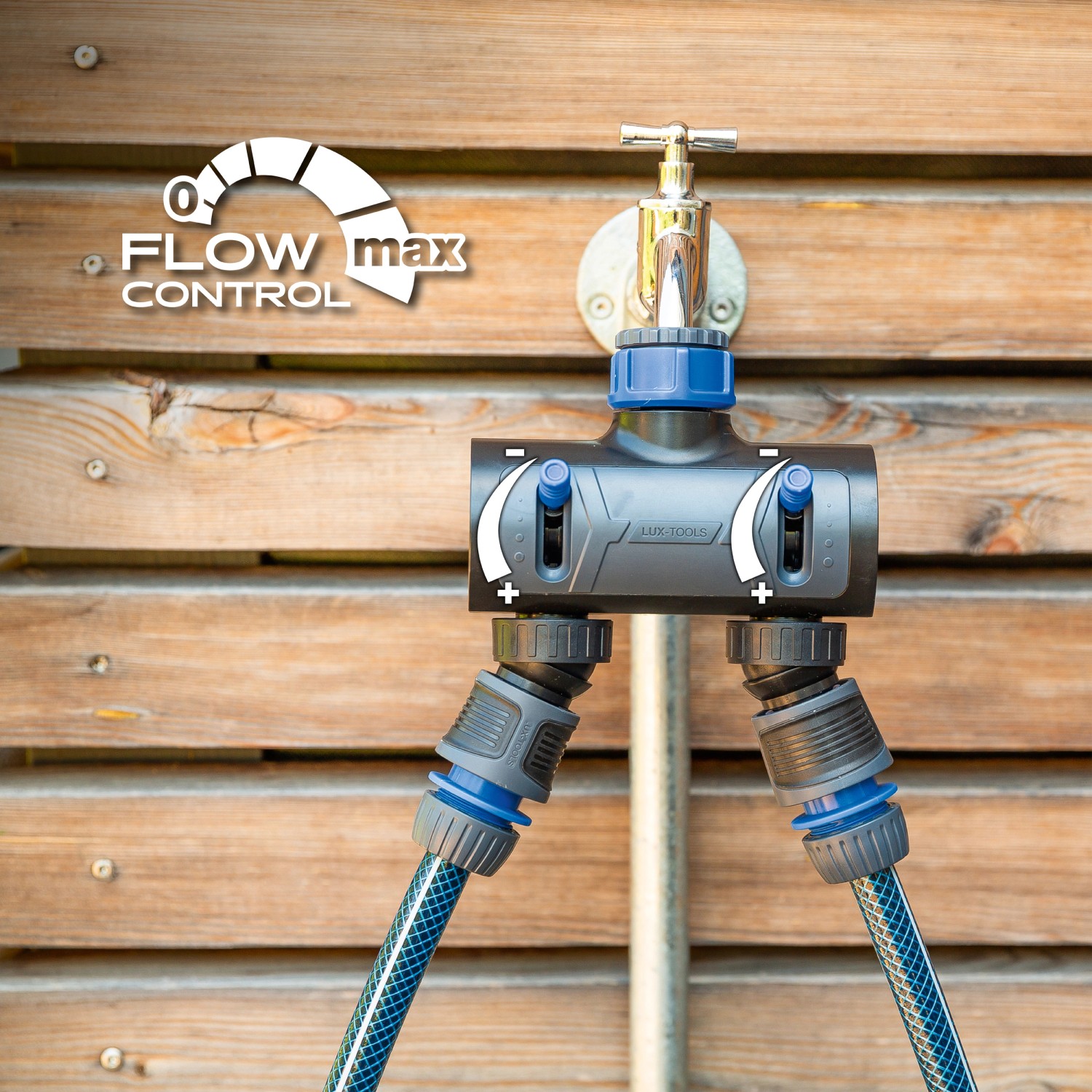 LUX 2-Wege-Verteiler für Gartenschläuche, 26,4 mm auf 33,3 mm, mit Regler für Wasserdurchfluss.