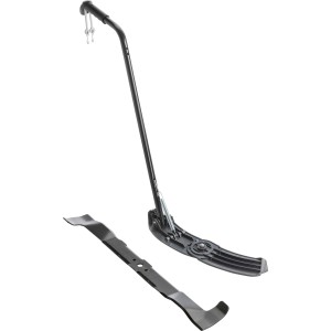 Alpina Mulchkit für AT2 72 Rasentraktor, inklusive Messer und Mulchkeil.