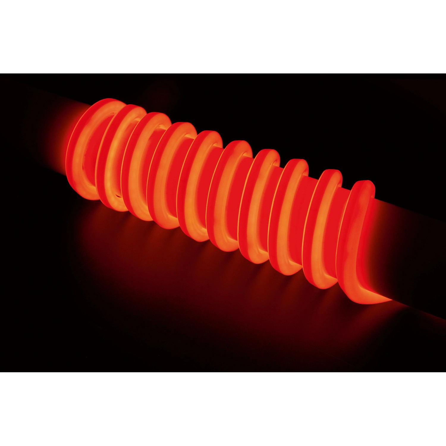 Flexibler LED-Lichtschlauch, 5 m, mit Farbwechsel und Fernbedienung für stimmungsvolle Beleuchtung.