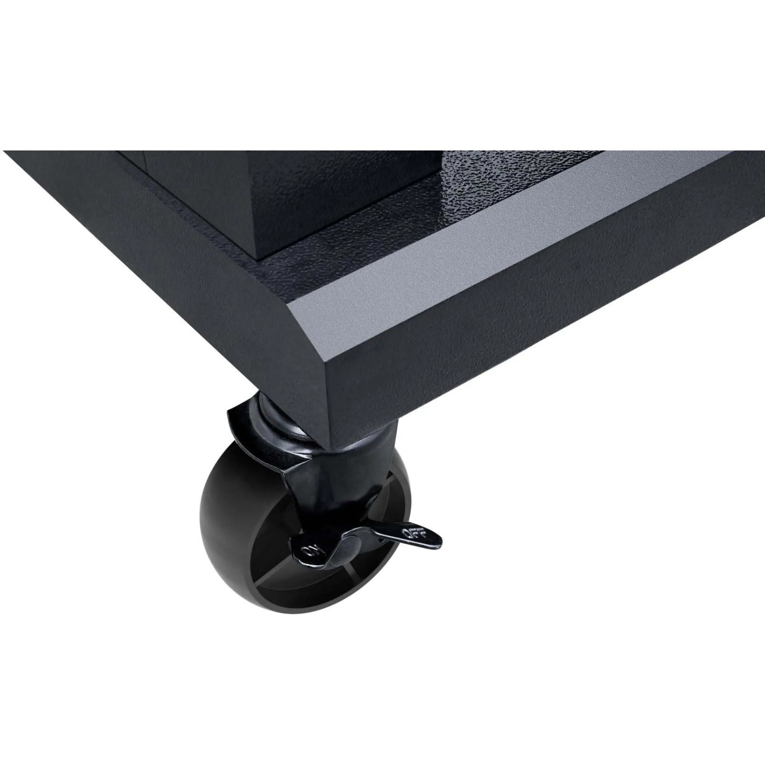 Detailaufnahme: Bremse am Rad des El Fuego Kombigrill 3 in 1 Gasgrills.