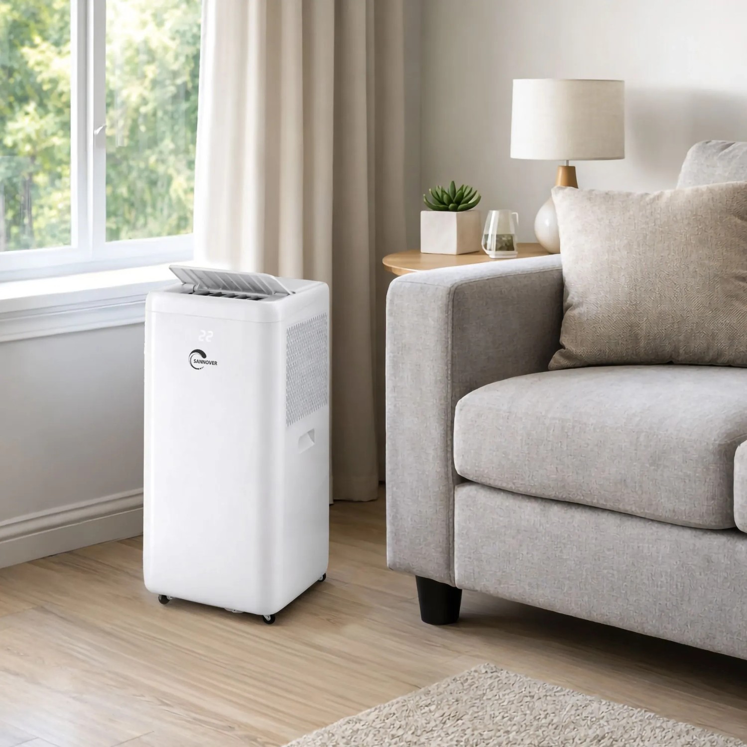 Mobile Sannover Klimaanlage Fresho 3,5 kW im Wohnraum. Klimagerät mit Heizfunktion.