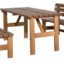 Braunes 3-teiliges Gartenmöbel-Set Tessin aus Nadelholz mit Tisch und zwei Bänken.