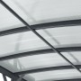 Detailaufnahme: Dunkelgrauer Juskys Carport mit Bogendach und lichtdurchlässigen Polycarbonatplatten.