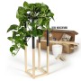 DIY Pflanzständer Groß von CREATE! by OBI mit Pflanze und DIY-Set im Hintergrund.