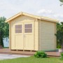 Unbehandeltes Weka Holz-Gartenhaus mit Satteldach, 250x284 cm, im Garten.