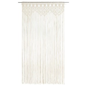 Cremefarbener Makramee Vorhang (140x240 cm) aus Baumwolle mit Tunnelzug für Gardinenstange.