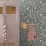 ESTAhome Vliestapete mit blau-grünem Blumen- und Vogelmuster. Dekorative Wandgestaltung für Kinderzimmer.