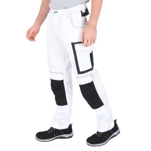Weiße Eliworx Bundhose Workwear mit schwarzen Kniepolstern, Werkzeug- und Stifttasche, Reflexstreifen.