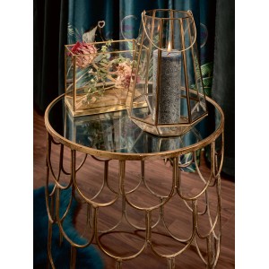 Goldene Laterne Glam Forest (21x29 cm) mit Kerze als Tischdeko.