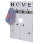 Weiße MCW Wandgarderobe im Shabby-Look mit 8 Haken und Herz-Ausschnitt.