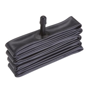 Prophete Fahrradschlauch 26 Zoll mit Autoventil, gefaltet.