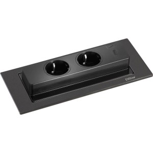 Evoline Backflip versenkbare 2-fach Steckdose mit USB-C, matt schwarz, aus Kunststoff/Edelstahl, geöffnet.