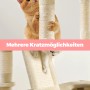 Beiger Feandrea Kratzbaum (206 cm) mit zwei Katzen beim Klettern und Kratzen.