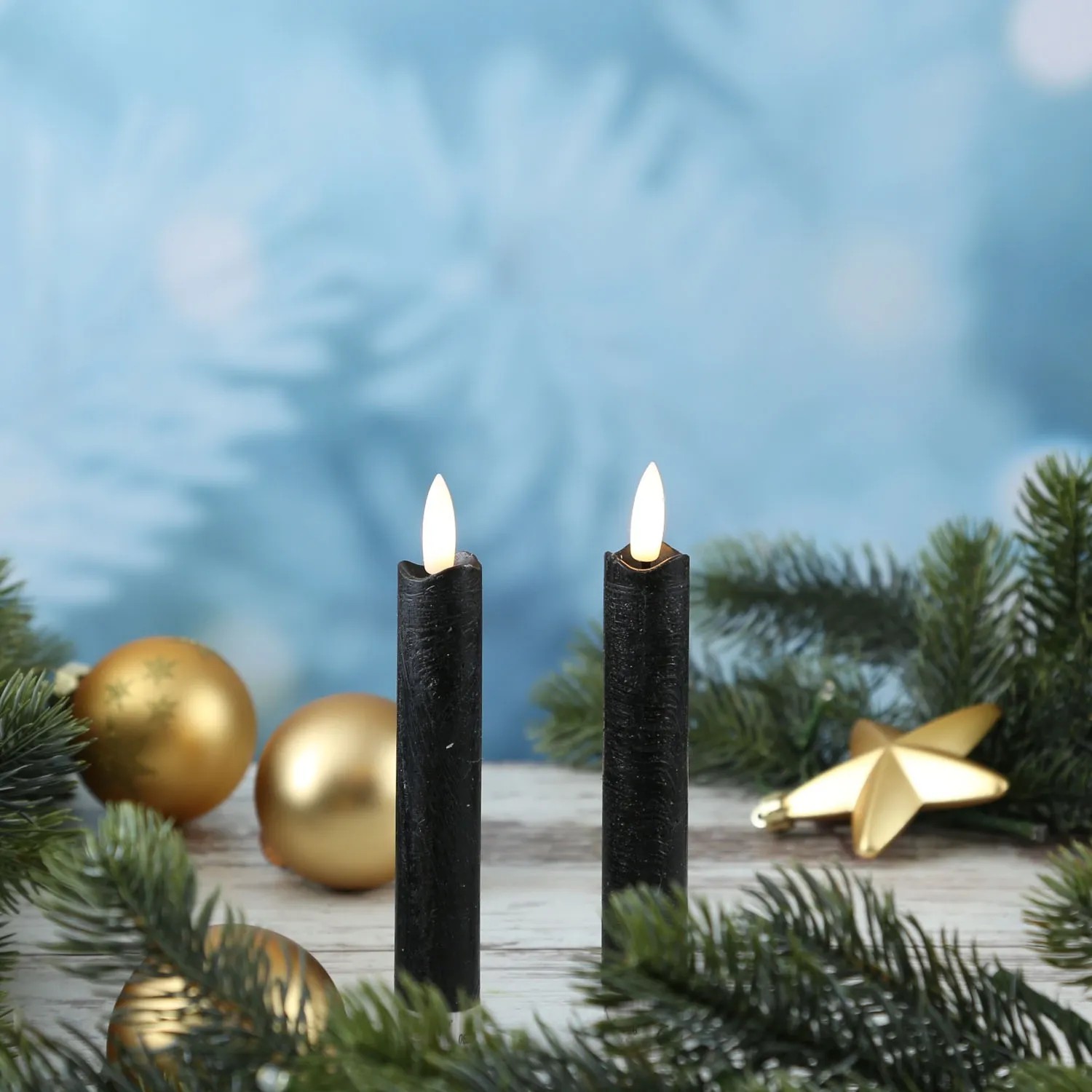 2er Set schwarze LED Stabkerzen aus Echtwachs, 15cm hoch, mit Timer für gemütliche Atmosphäre.