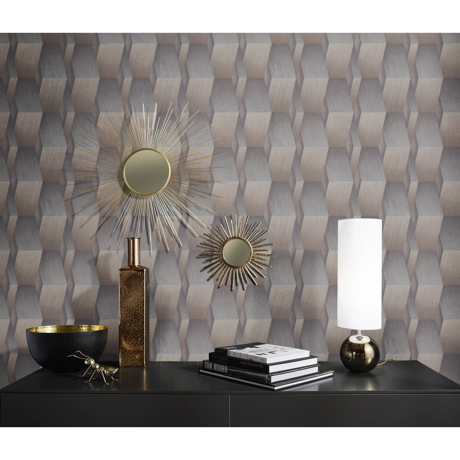 Erismann Vliestapete Guido Maria Kretschmer Fashion for Walls Grafik Gold im Raum.