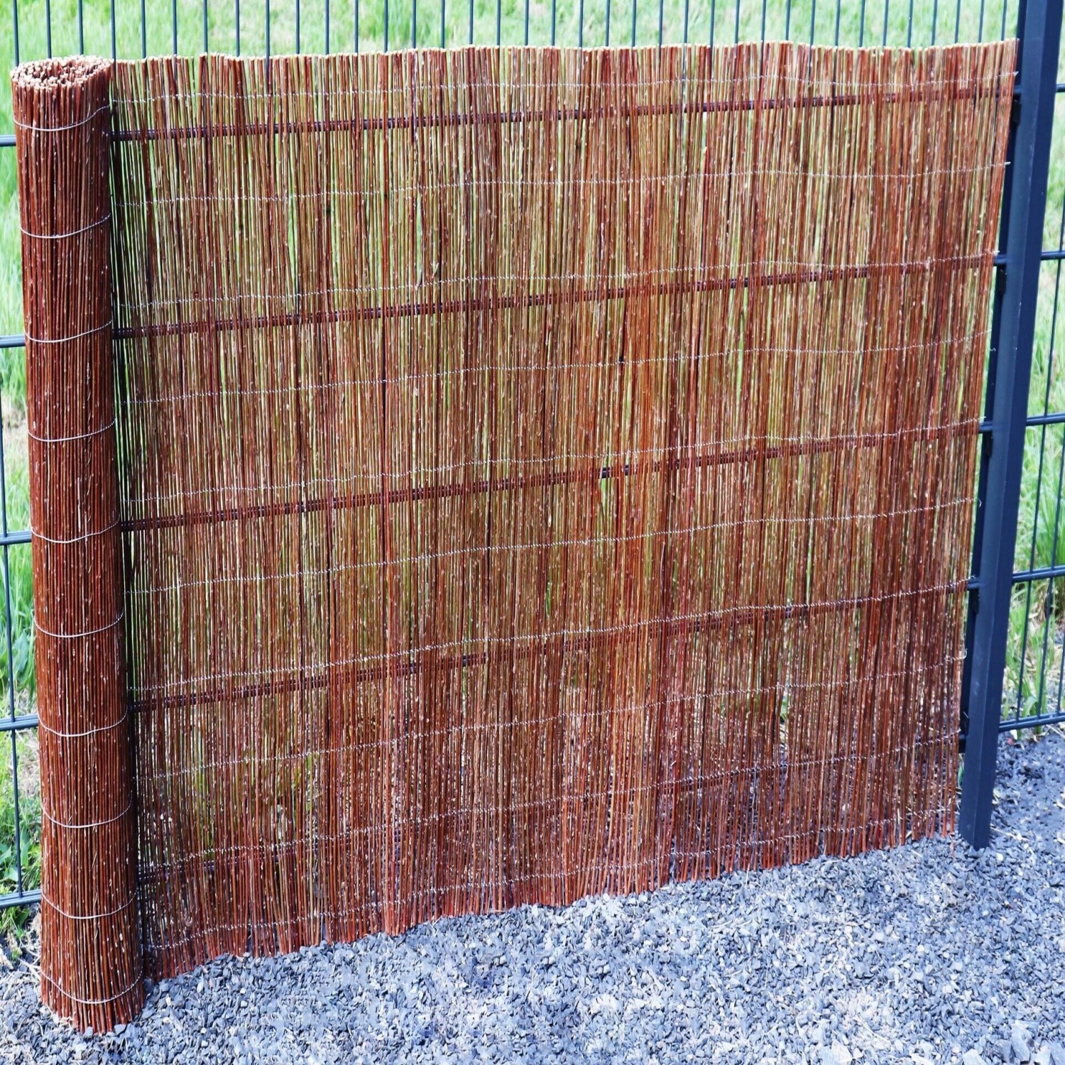 Aquagart Weidenmatte, 5m x 100cm, als natürlicher Sichtschutz für den Garten.