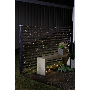 Konstsmide LED-Lichternetz mit 80 warmweißen LEDs für den Außenbereich.