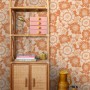ESTAhome Tapete Retro Blumen Orange. Vliestapete mit großem, orangefarbenem Blumenmuster für moderne Räume.
