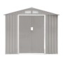 Hattoro S100 Metall Gerätehaus XL in Hellgrau mit Satteldach, Doppelschiebetüren und Lüftungsgittern.