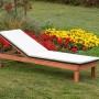 Merxx Sonnenliege 2er Set mit Rädern und verstellbarer Rückenlehne im Garten.