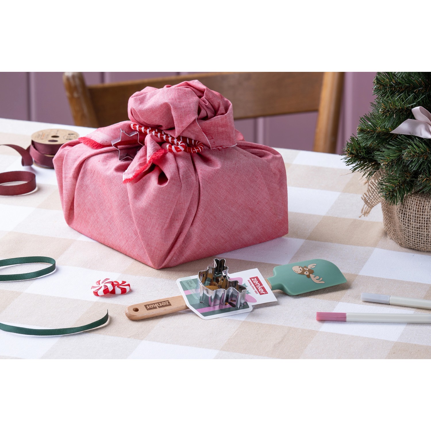 Zenker Teigschaber- und Ausstecher-Set Mehrfarbig 2-teilig 2-fach Sortiert_12