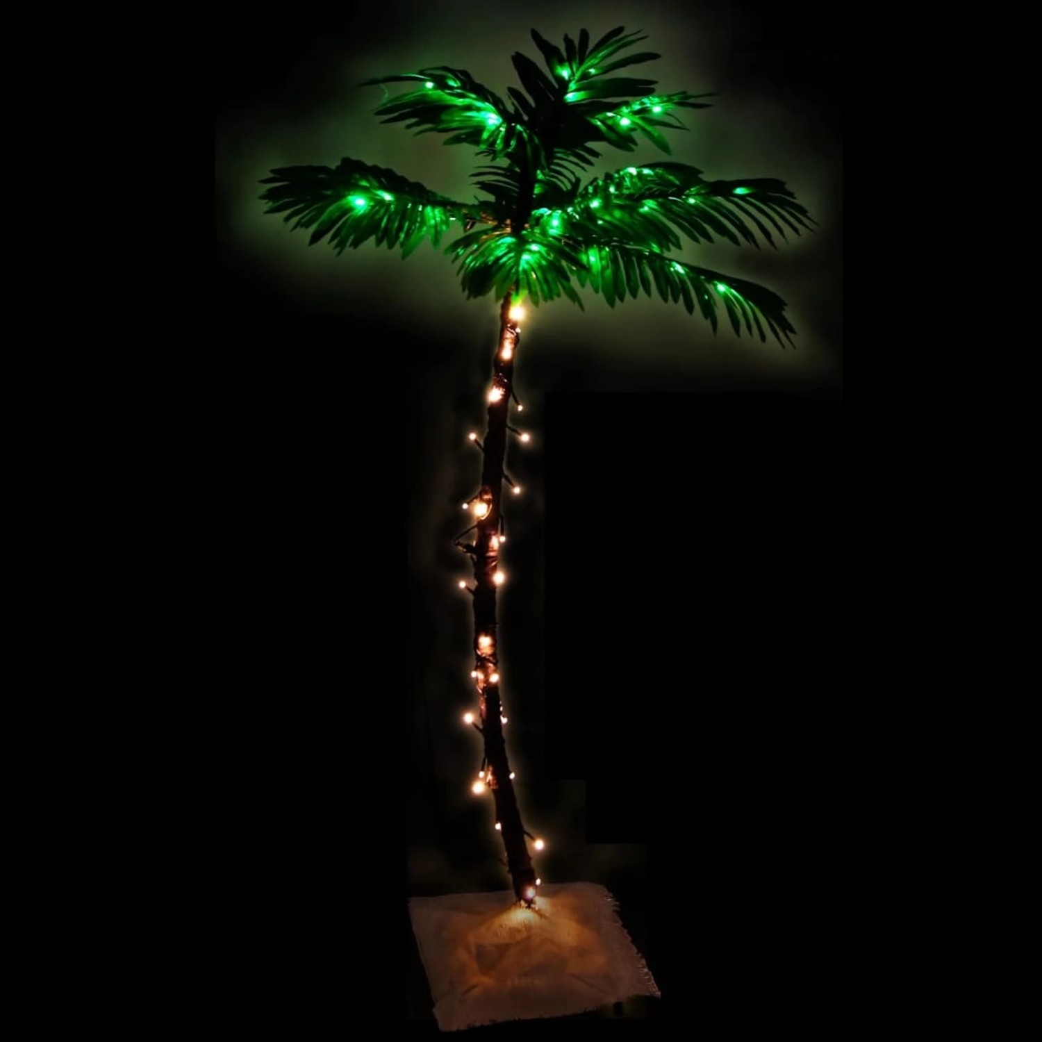 Künstliche Palme mit warmweißen LEDs, 120 cm hoch, für festliche Beleuchtung.