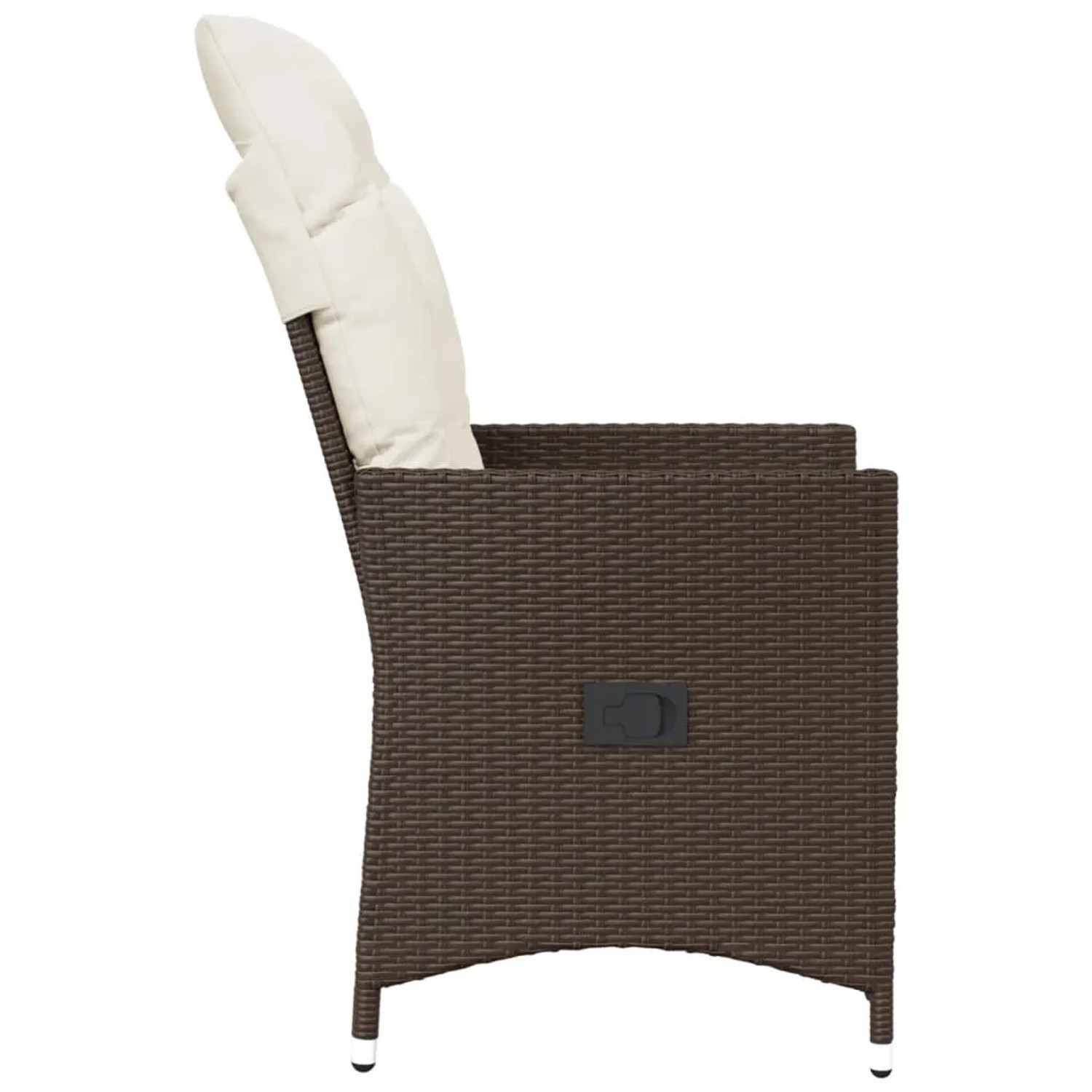 Brauner, verstellbarer Gartensessel aus Rattan mit cremefarbenen Kissen (2er-Set).
