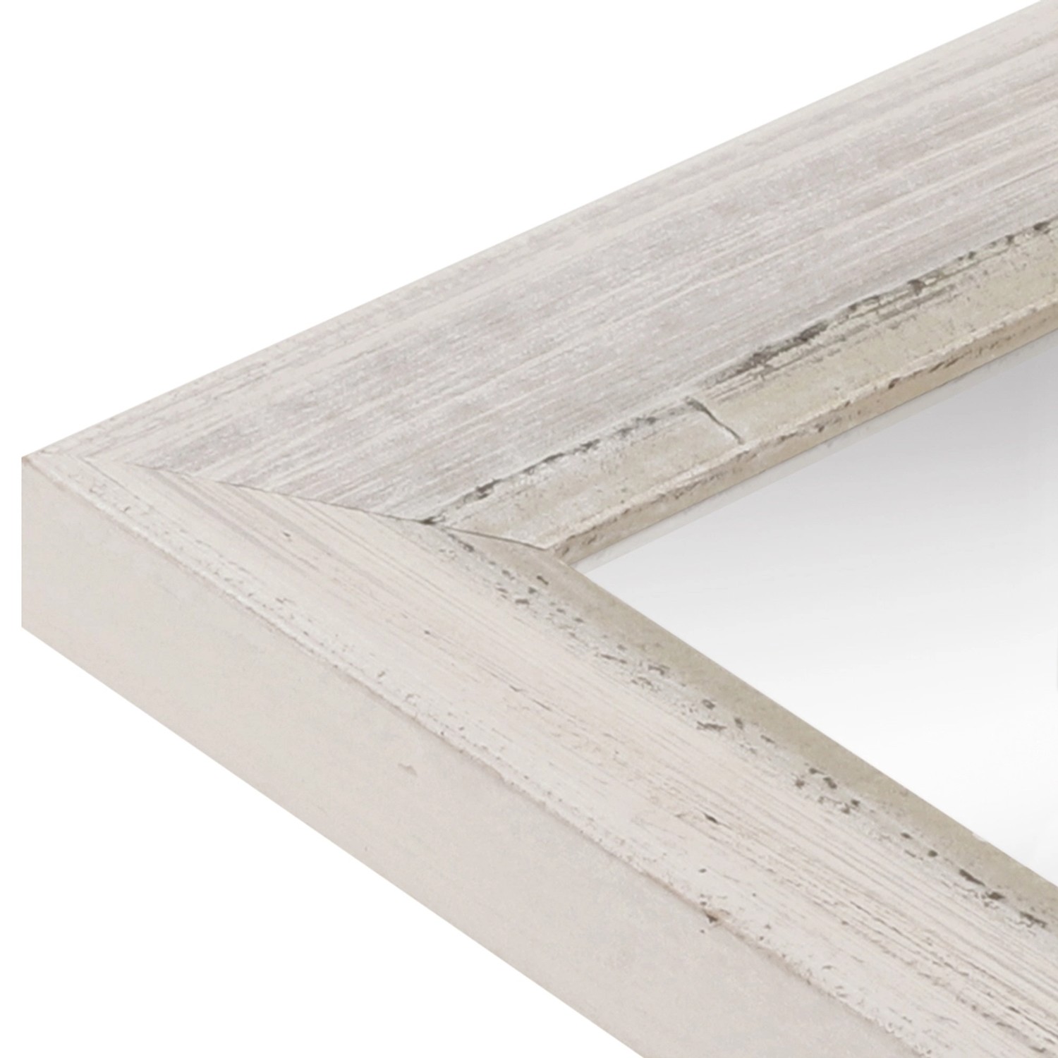 Detailaufnahme: Wandspiegel H640 im Shabby-Chic Stil mit weißem Holzrahmen, 36x96 cm.