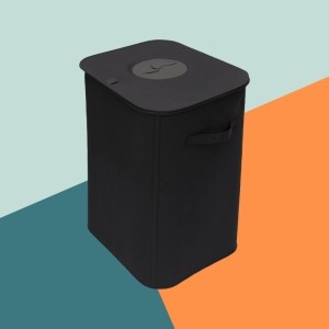 Schwarzer Relaxdays Pfandflaschen Sammelbehälter 100 l aus Polyester mit Deckel, Einwurföffnung und Griffen.