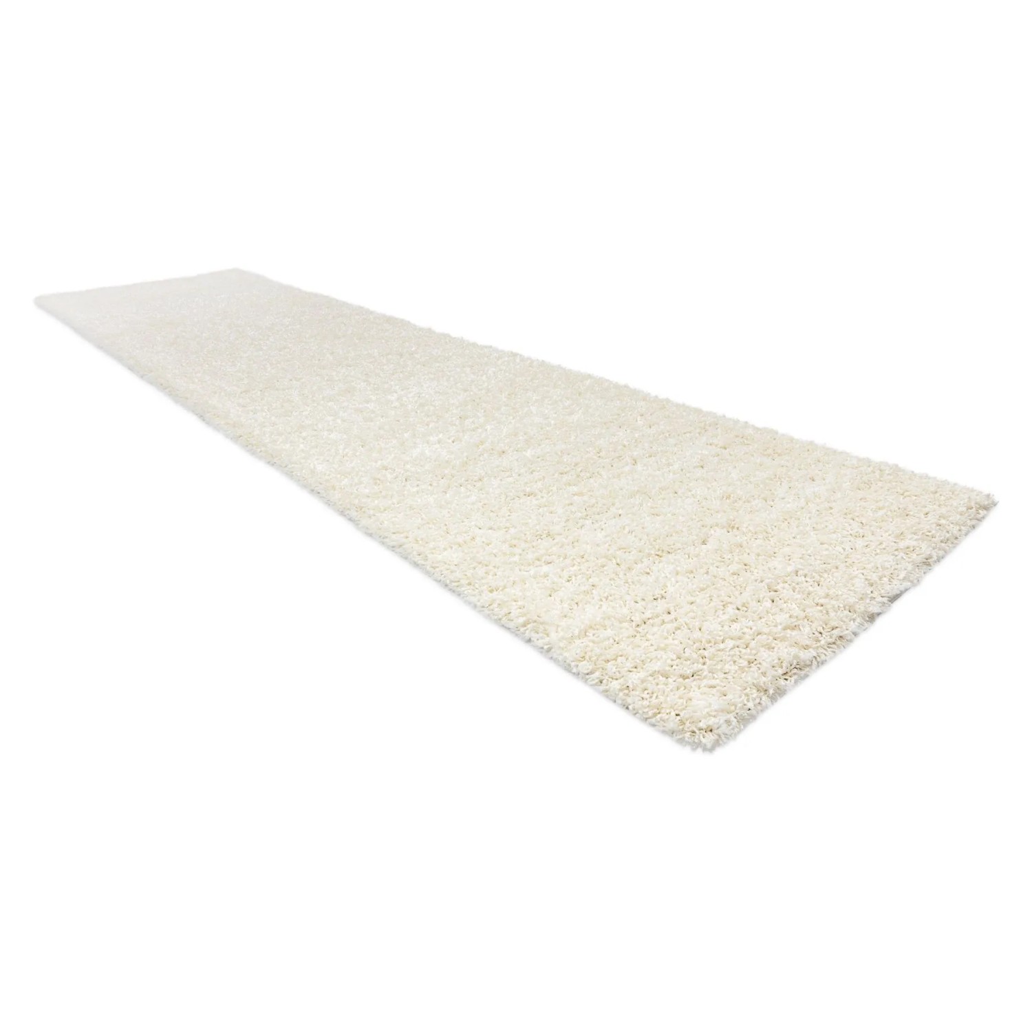 Langer, cremefarbener RugsX Soffi Shaggy-Teppichläufer mit flauschigem Flor.