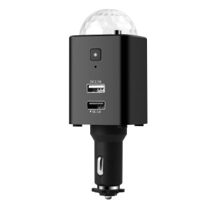 Technaxx TX-159 Auto Charger mit Disco-Licht und USB-Anschlüssen für die Innenausstattung.